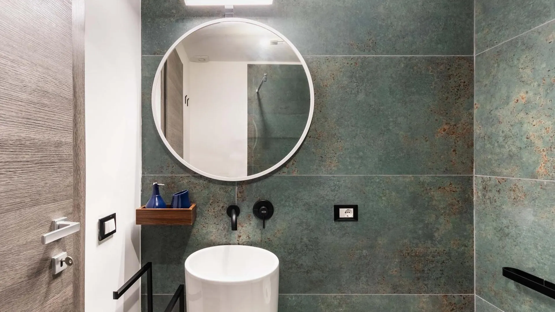 Lior Apartment Noto Centro 0*,